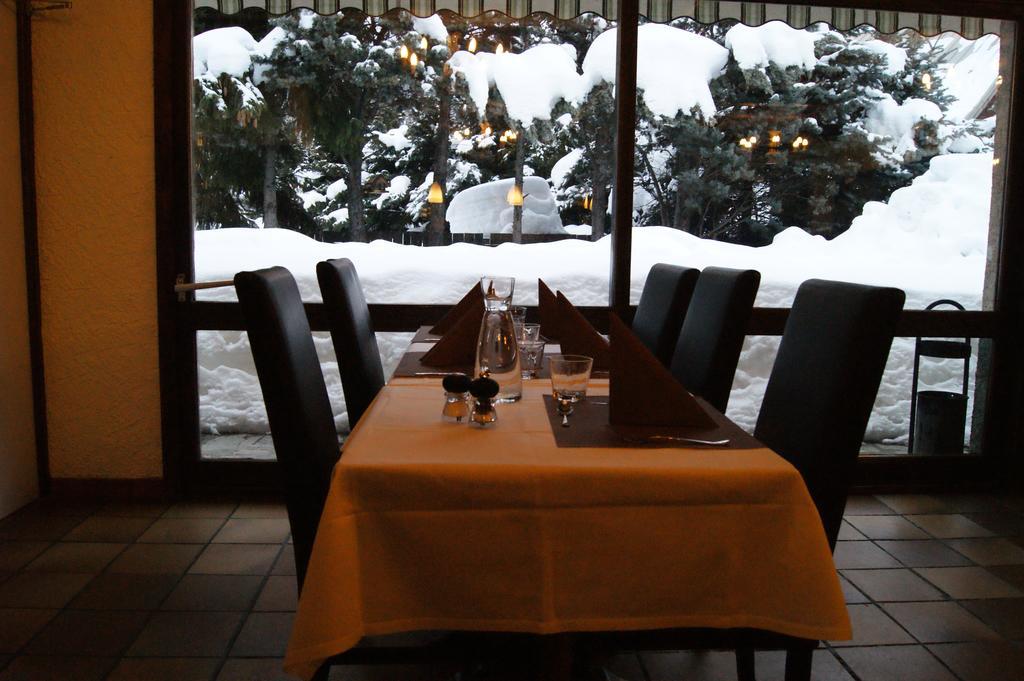 Le Monêtier-les-Bains Auberge De Violaine מראה חיצוני תמונה